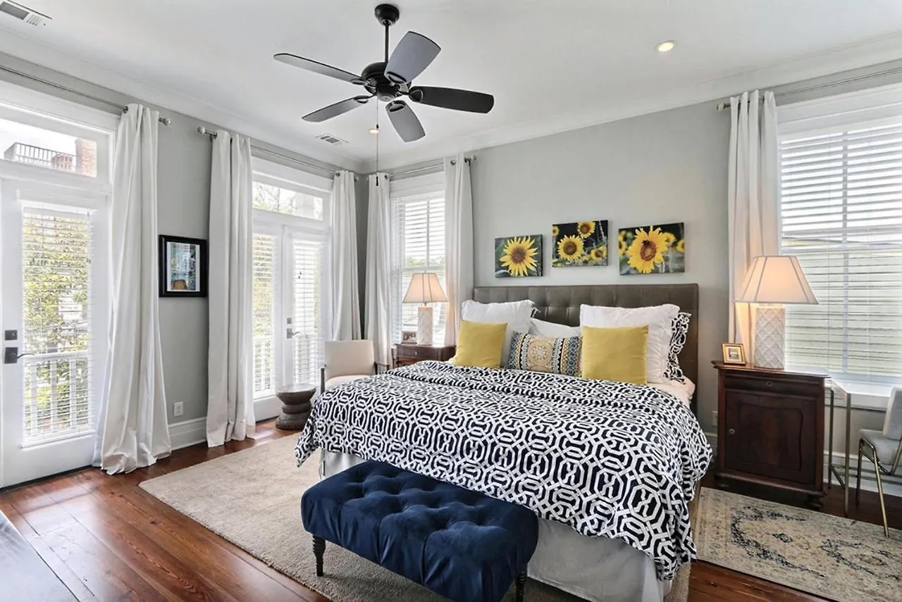 Jay-Ann House Villa Savannah Holiday home